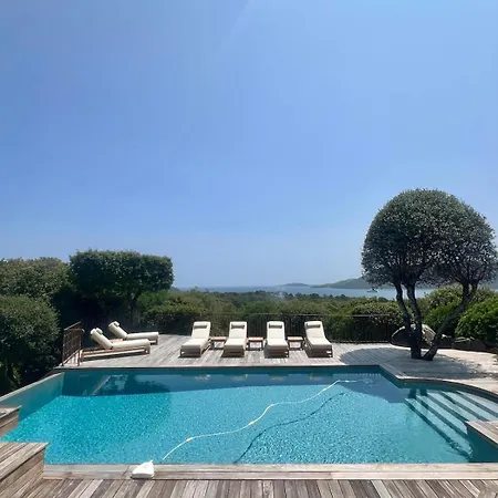 4-bedroom With Pool And Sea View Villa Porto-Vecchio (Corsica)