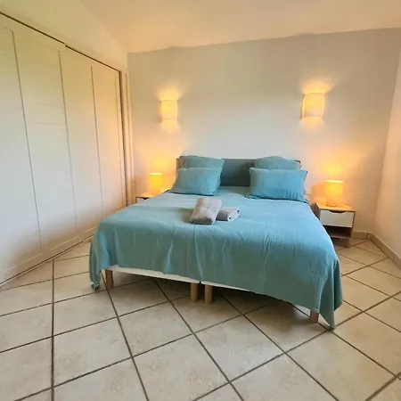 4-bedroom With Pool And Sea View Villa Porto-Vecchio (Corsica)