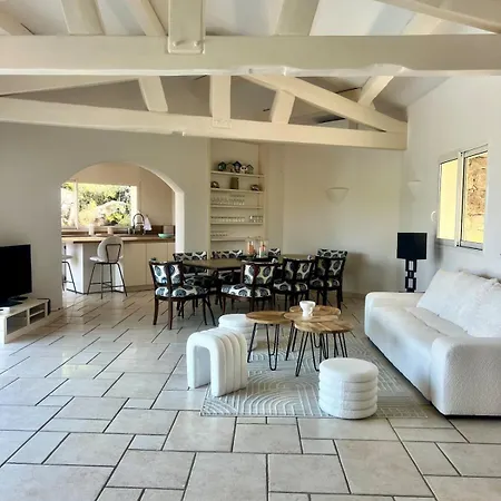 4-bedroom With Pool And Sea View Porto-Vecchio (Corsica)